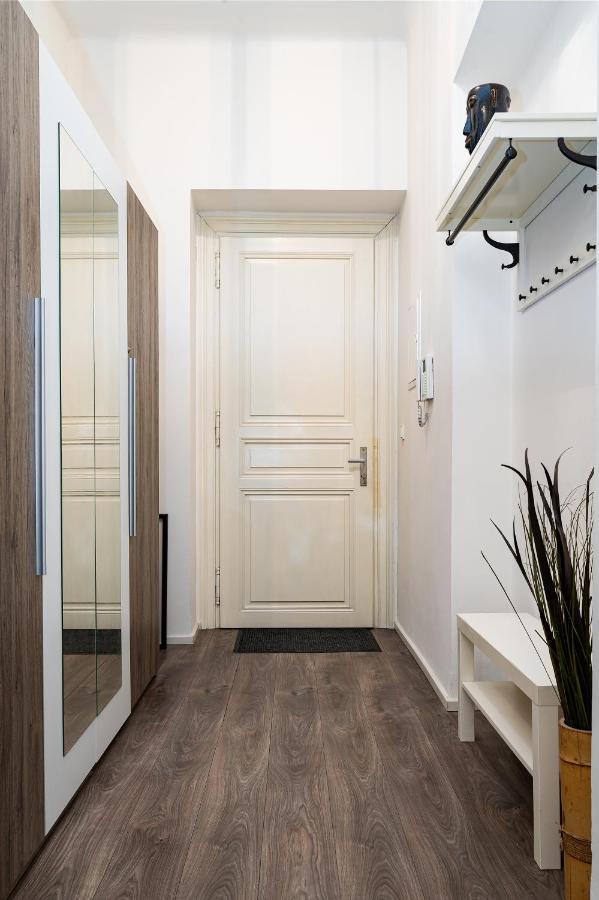 פראג Emperors Elegance Suite מראה חיצוני תמונה