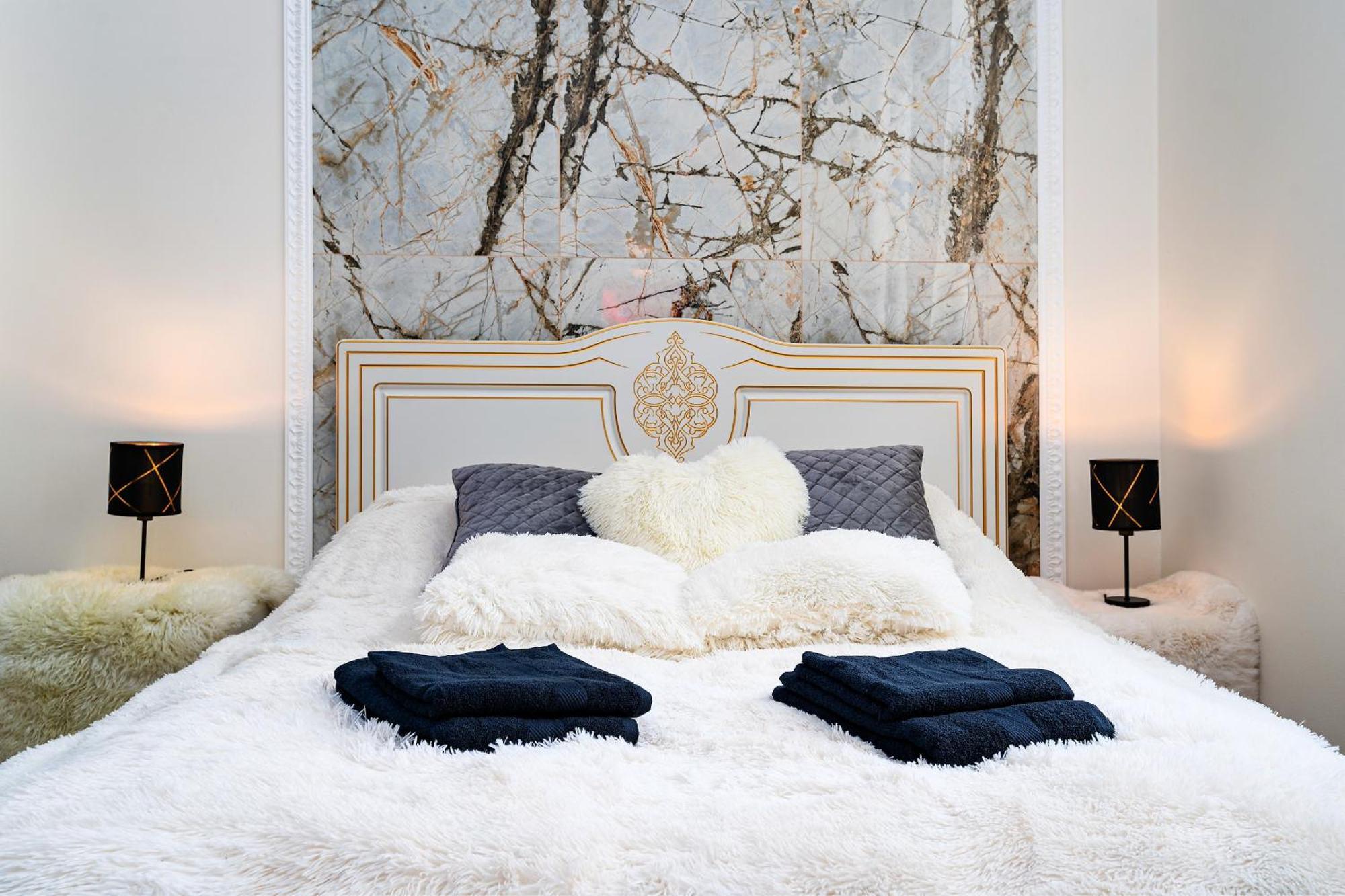פראג Emperors Elegance Suite מראה חיצוני תמונה
